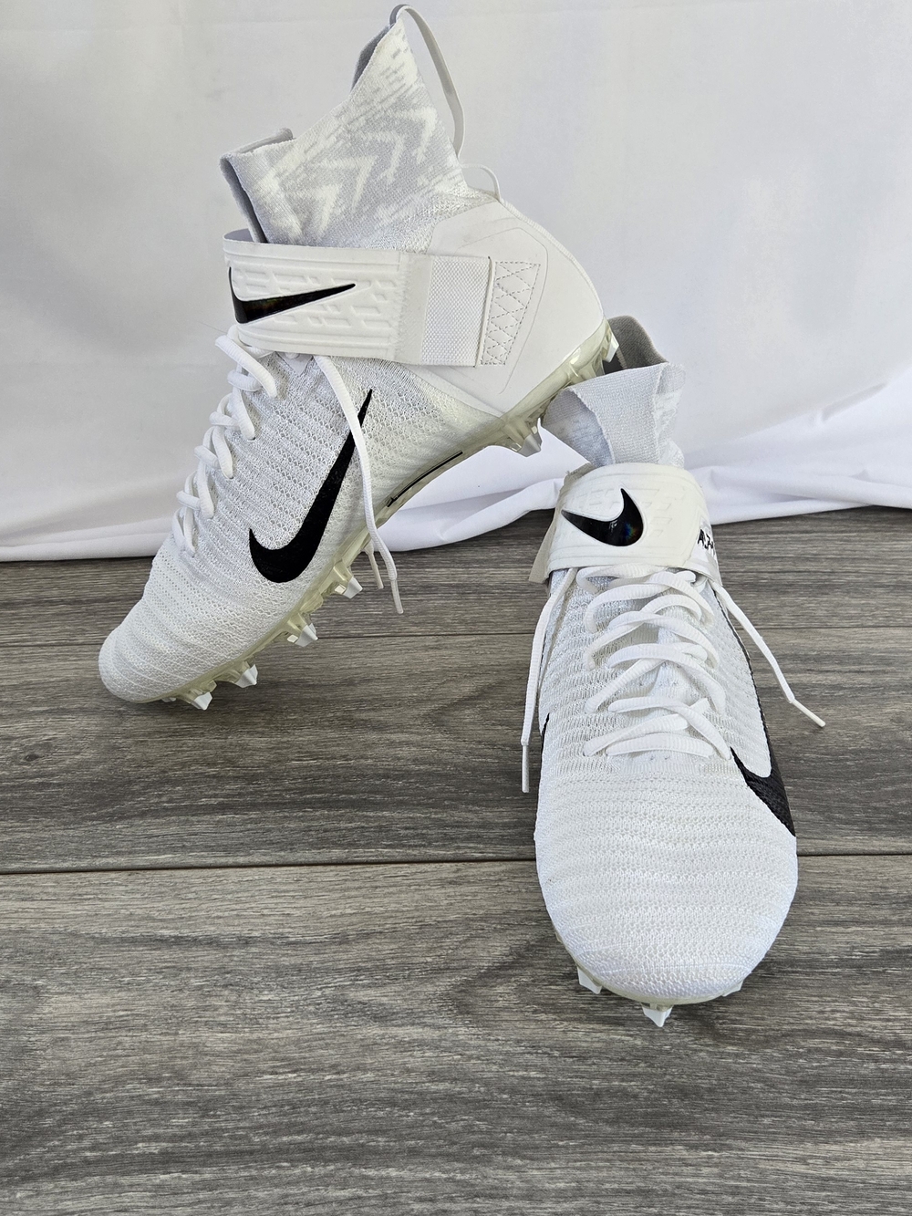Nike Alpha Menace Football Cleats-New
